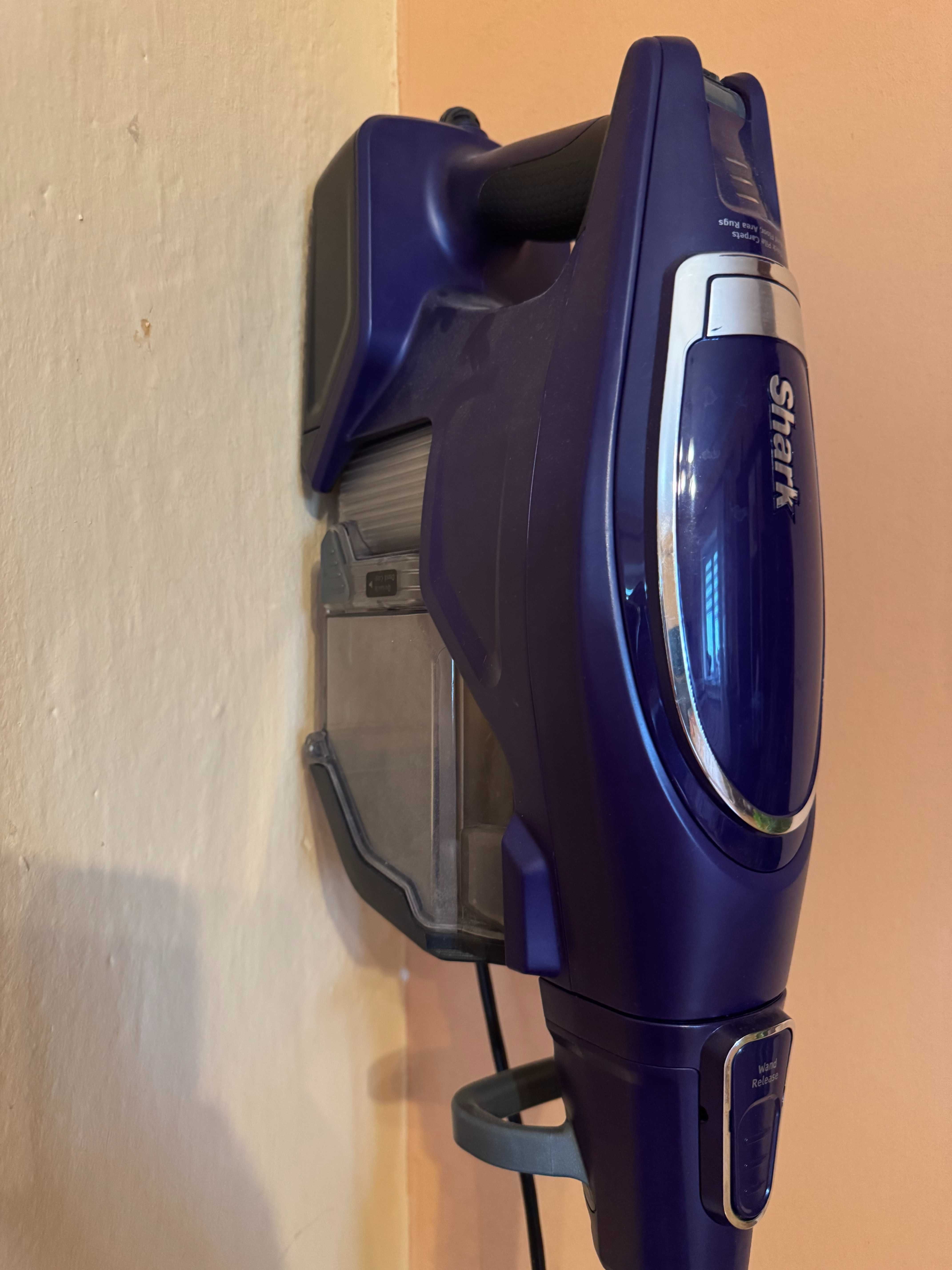 Odkurzacz Shark Rocket DuoClean Stick Vacuum – używany