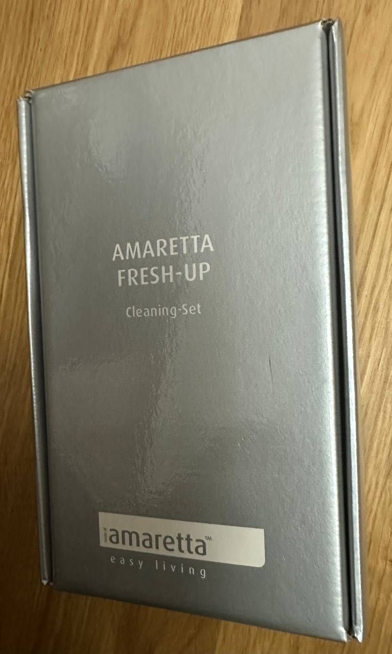 Засіб для чищення салону машин та меблі Amaretta Fresh-Up