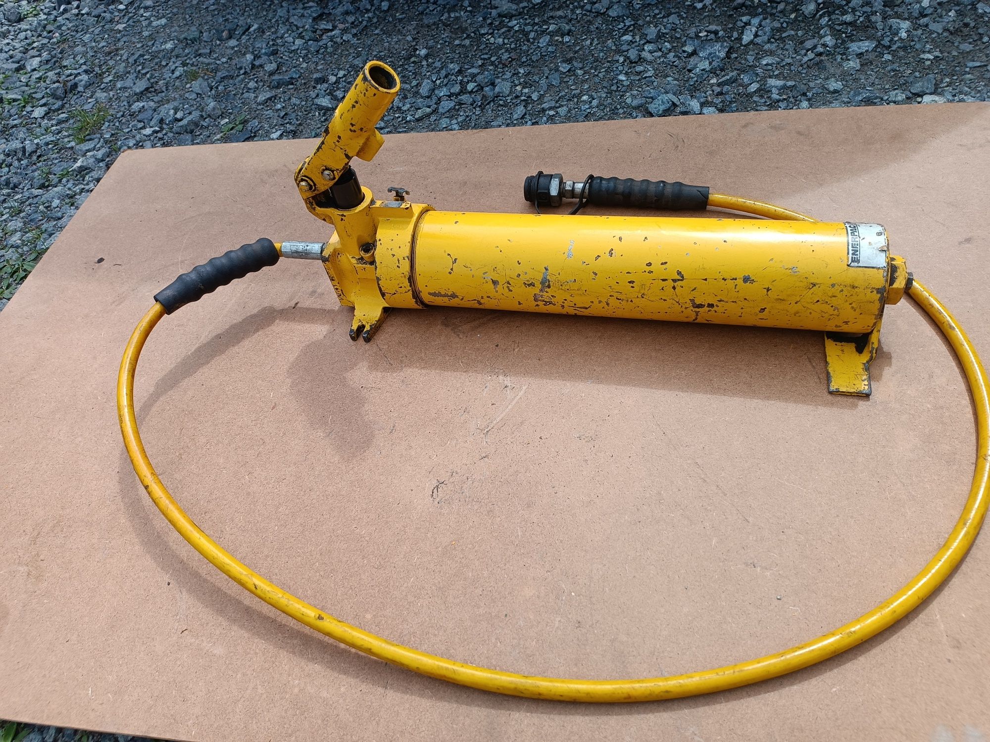 Pompa manualna hydrauliczna Typ-P80 o ciśnieniu max 700bar enerpac