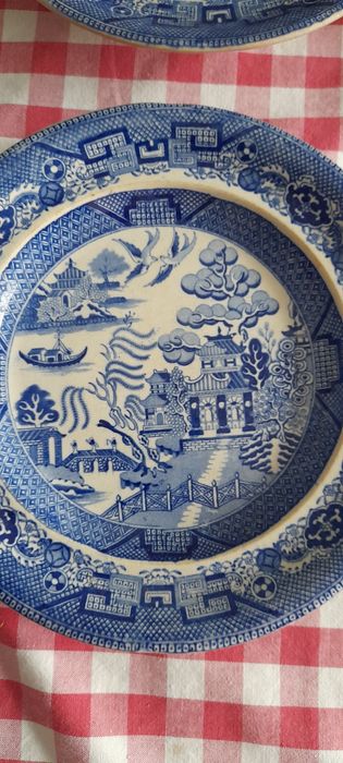 Pratos loiça inglesa