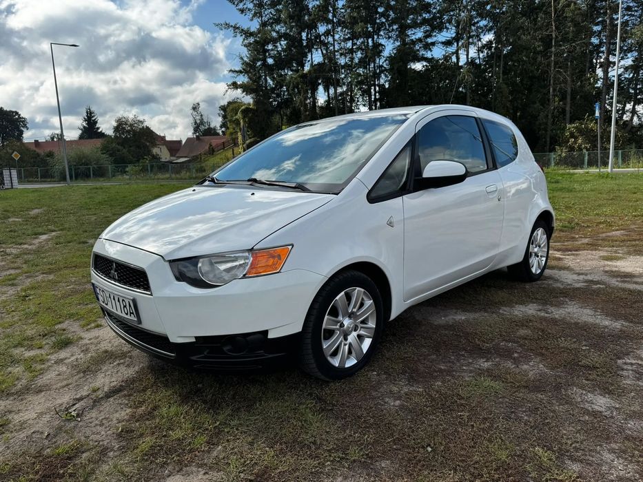 Mitsubishi Colt mitsubishi colt 2011 rok