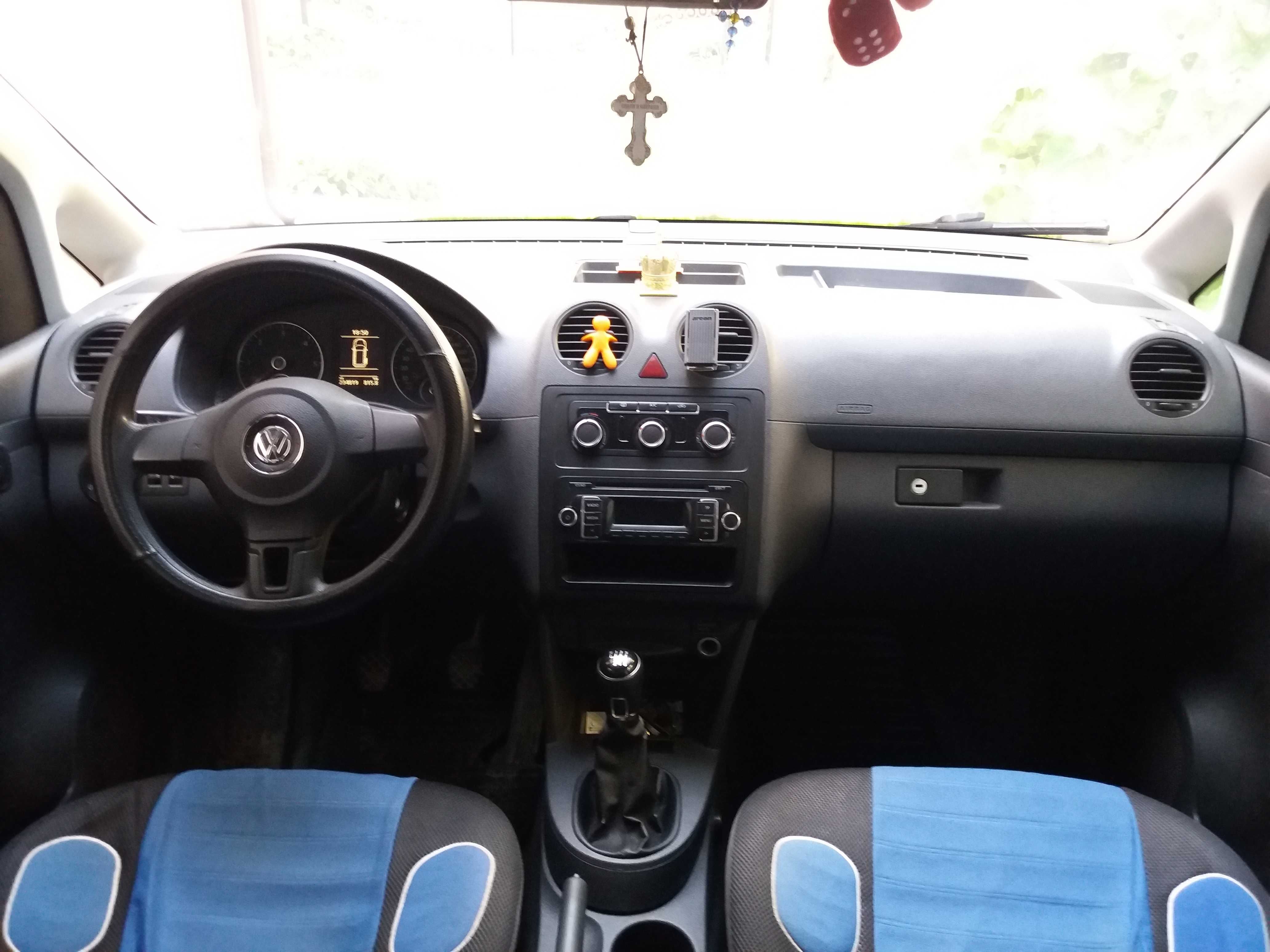 VW Caddy 4Motion