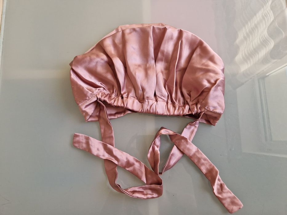 Jedwabny czepek do spania