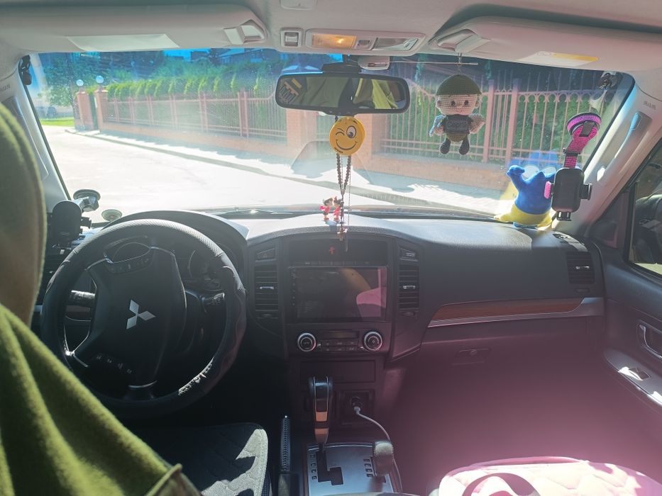 Продам паджеро вагон 4. 3.8