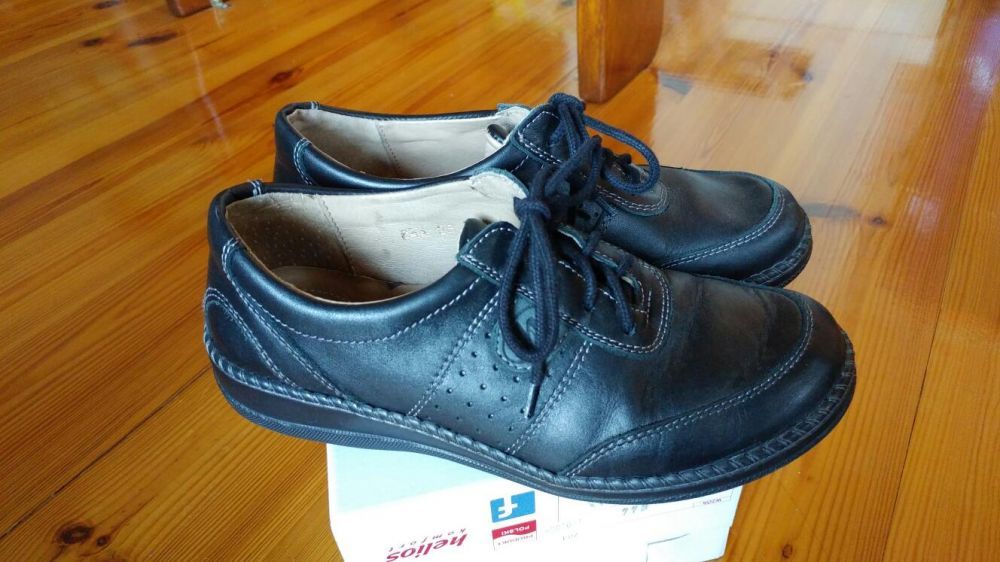 Czarne, sportowo-eleganckie buty, całe skórzane, r.36