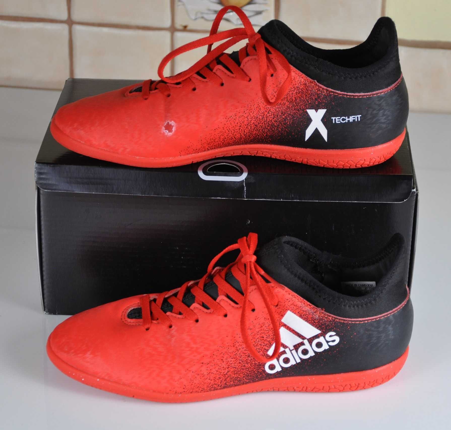 ADIDAS TECHFIT buty halówki ze skarpetą r 38 i 2/3