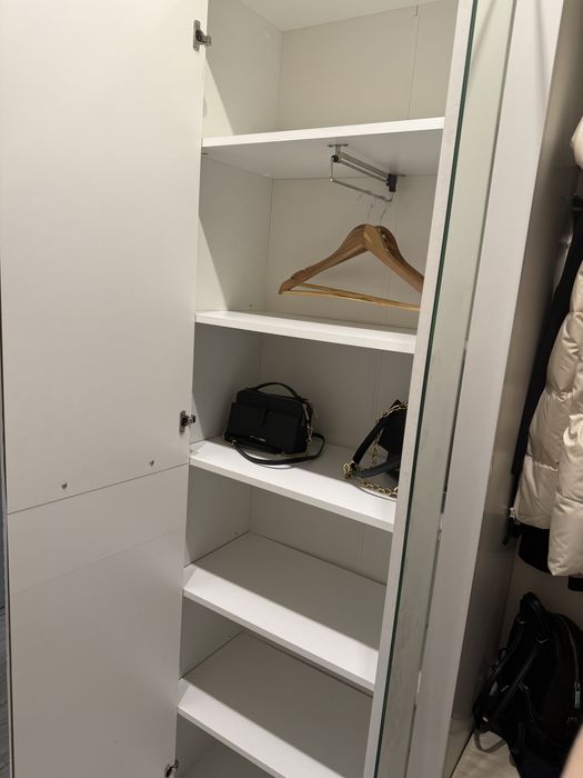 Стінка в коридор. Прихожа. Шафа