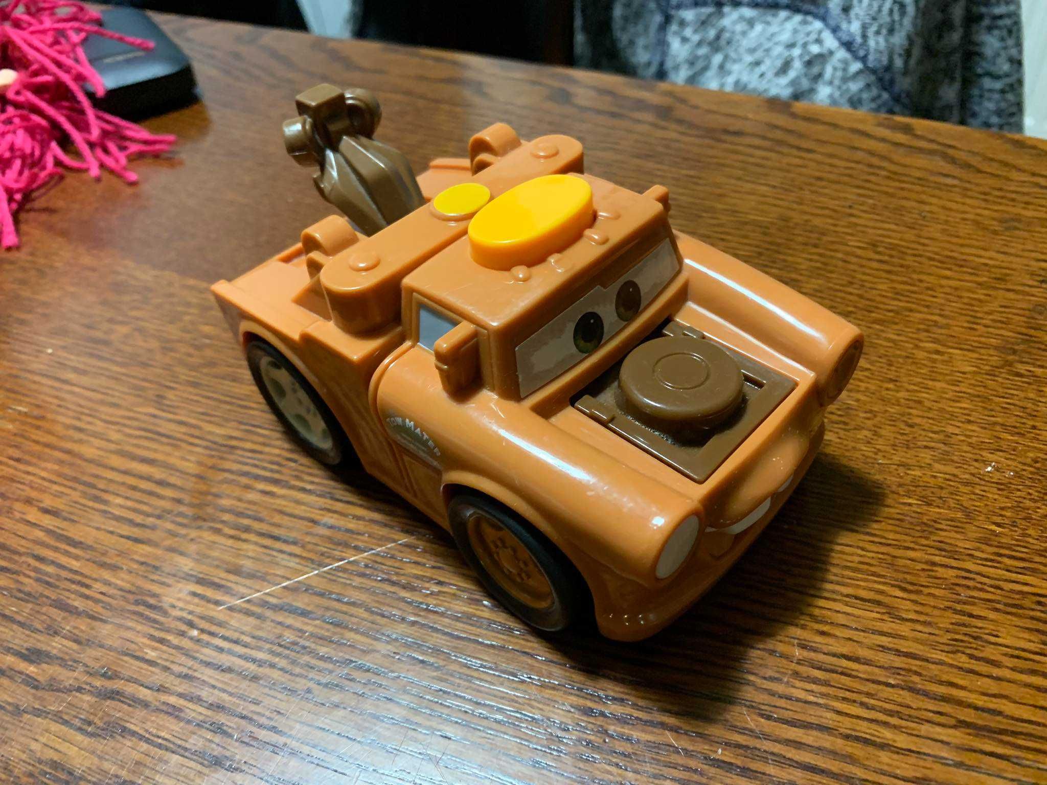 Złomek od Disney Pixar Cars 2, Fisher Price - w świętnym stanie