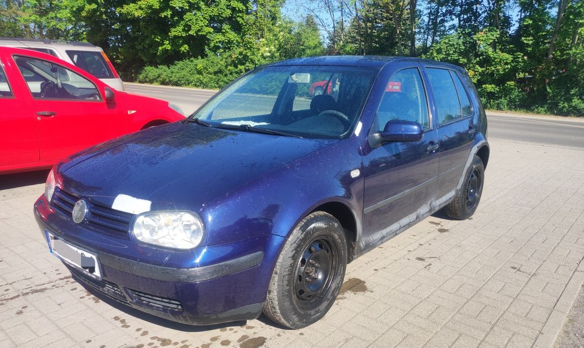 VW Golf IV 4 1.6 Ben klima 5d Ważne opłaty