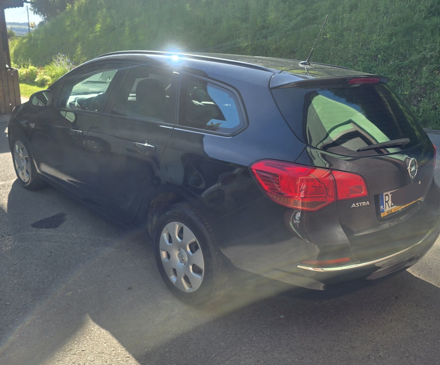 Astra j 1.4 turbo 2015r 130tys  euro6 nowy rozrząd