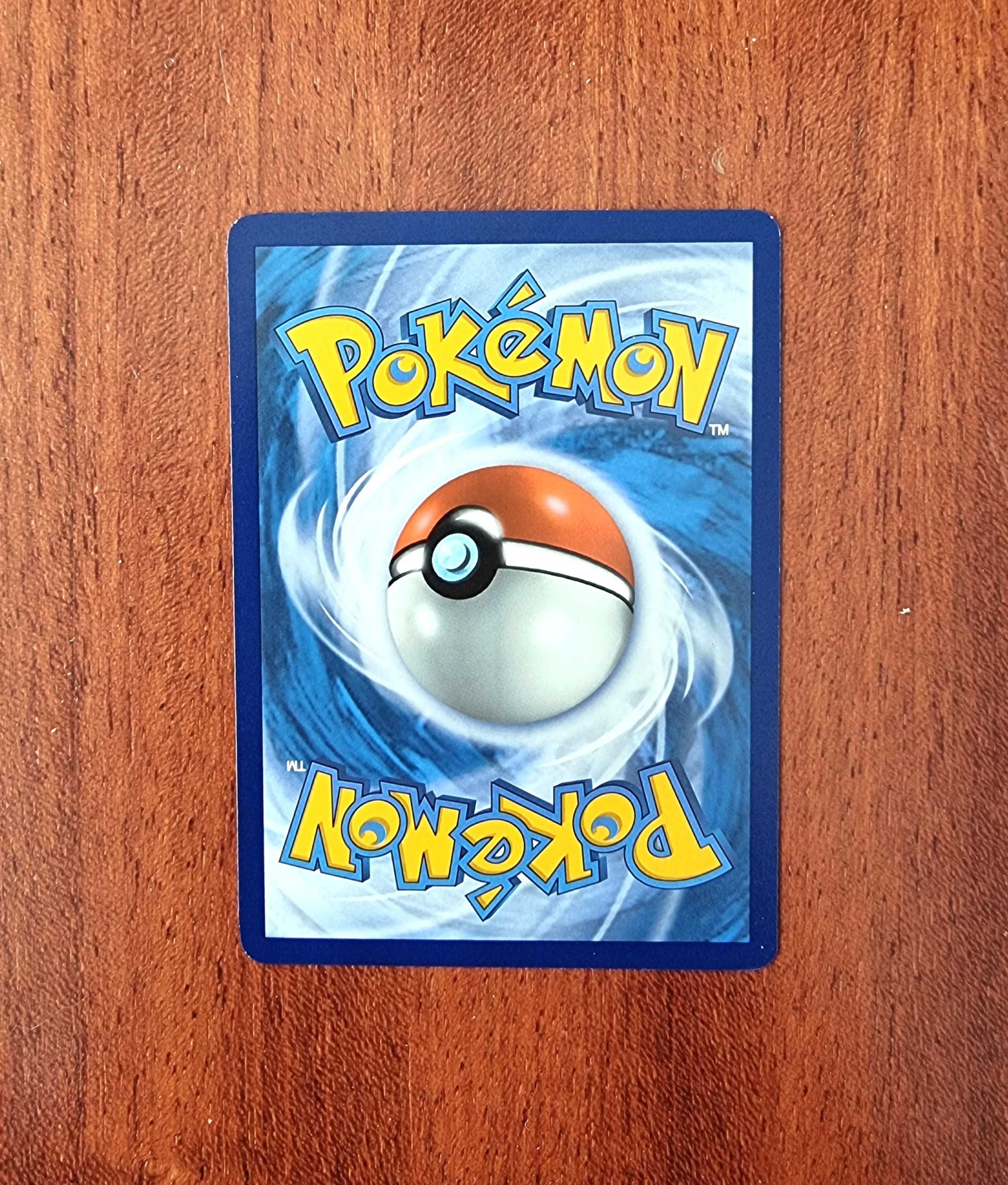 3 Cartas Pokémon - Charizard, Eevee e Umbreon