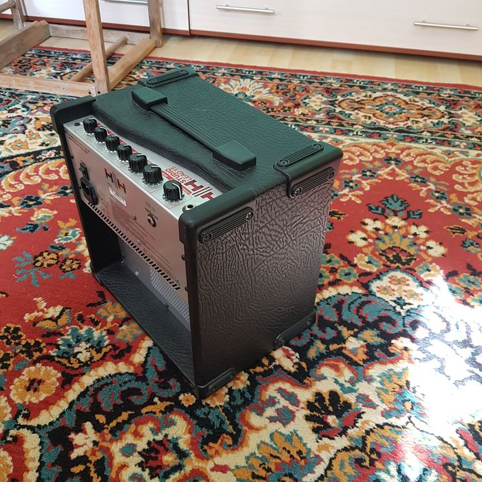 Комбо усилитель HHSL15