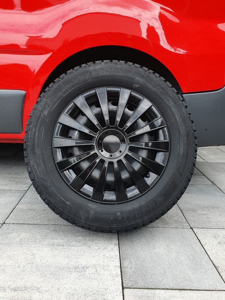 4 × koła zimowe do opel (renault)  viwaro 205/65R16C hankook