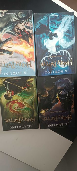 Pierwsze 4 części "Harrego Pottera"