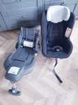 Fotelik tylem i przodem do kierunku jazdy isofix
