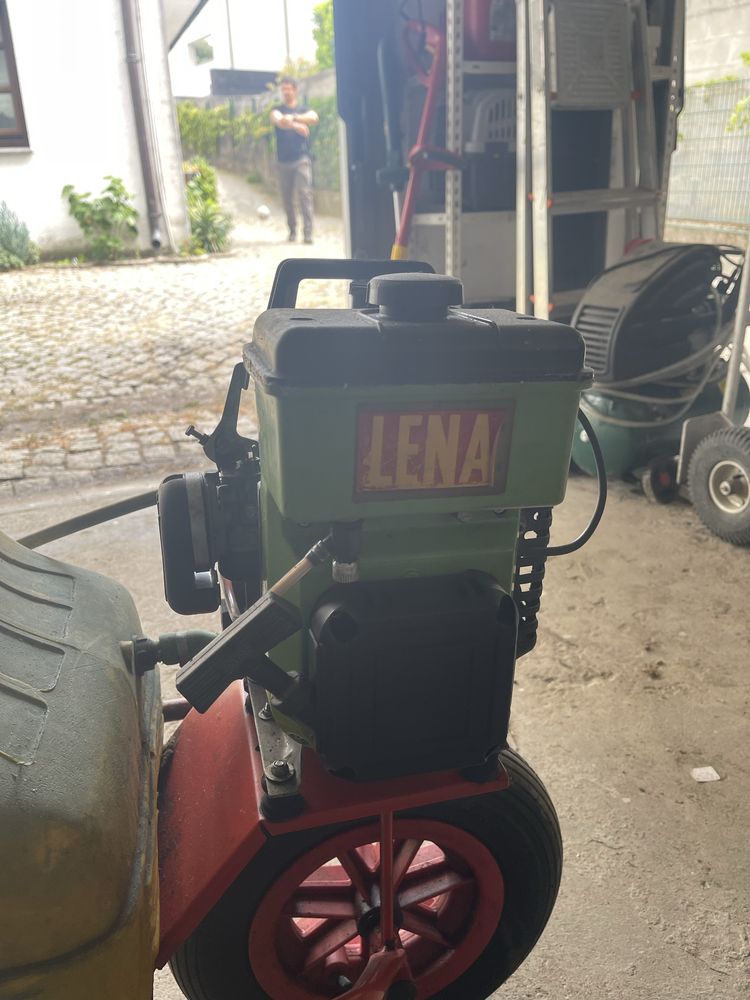 Máquina de sulfatar Lena tipo carrela a gasolina – usada e funcional