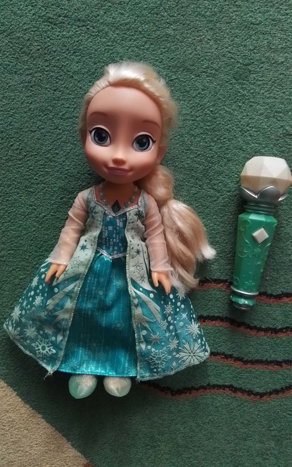 Interaktywna śpiewająca lalka Elsa z mikrofonem