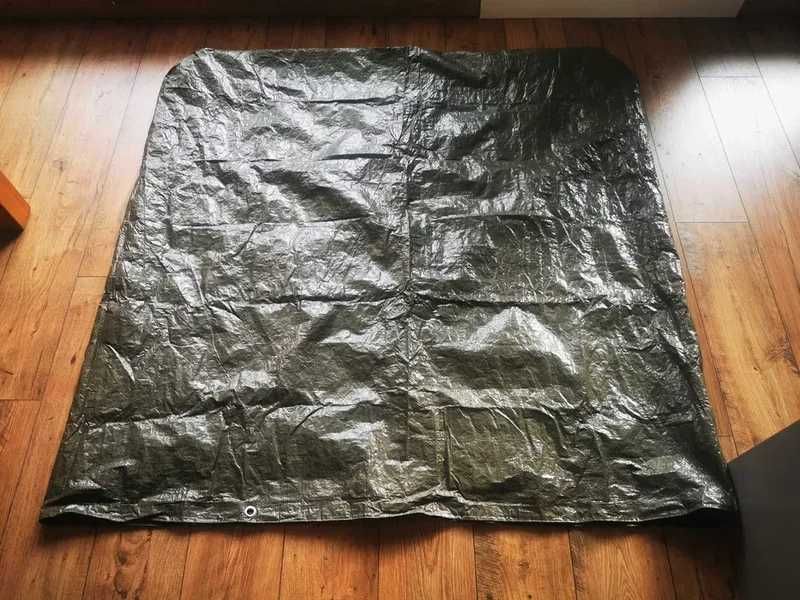 Pokrowiec na meble ogrodowe plandeka 140x140 cm jak nowy