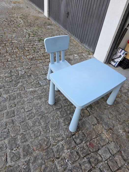 Mesa e Cadeira Infantil