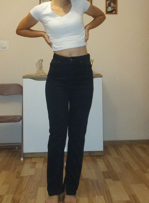 czarne spodnie jeansowe z wysokim stanem reserved s