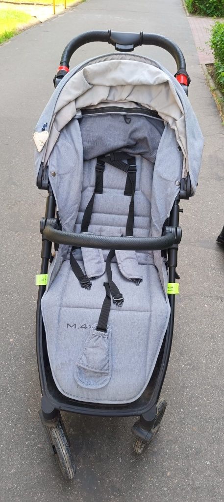 Wózek spacerowy mast m4x