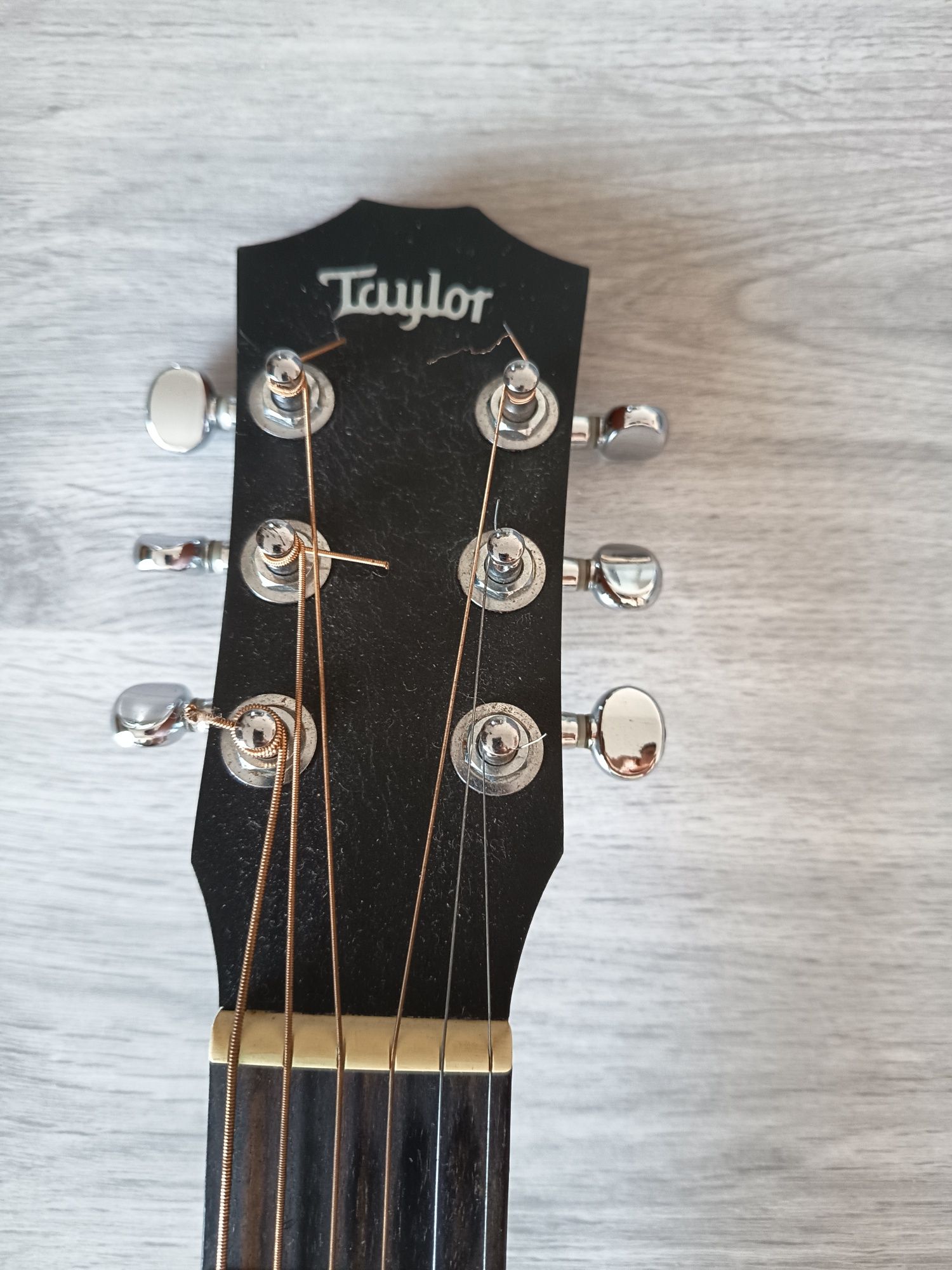 Baby Taylor guitarra