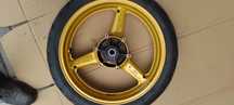 Yamaha r1 rn01 rn04 przednia felga 100 procent prosta
