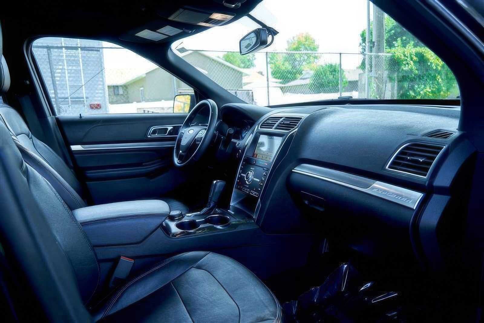 2019 Ford Explorer Sport