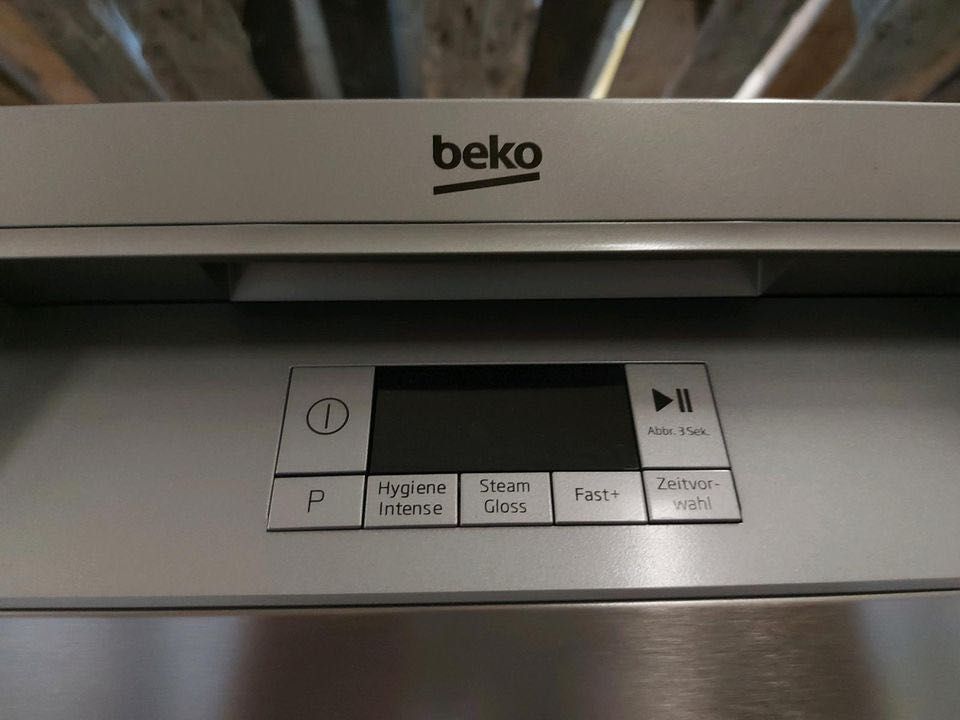 Nowa Zmywarka  Beko 60cm wolnostojąca GWARANCJA 12 MIESIĘCY