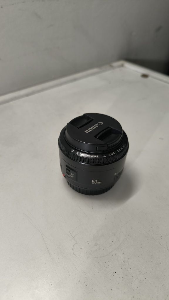 Canon 600D + Lentes e extras