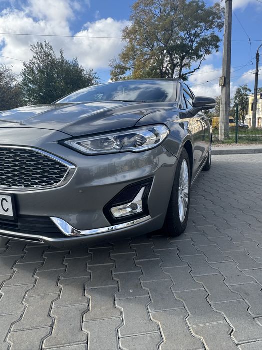Ford Fusion 2013 Plug-In Hybrid Titanium