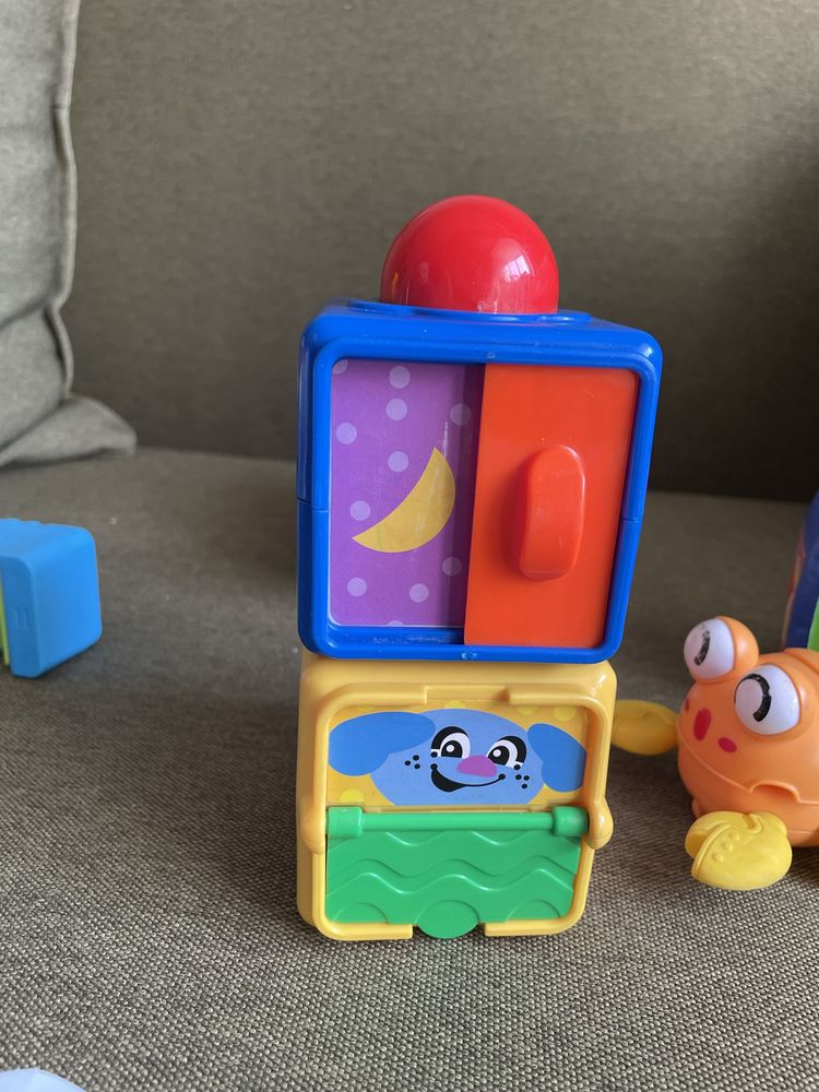 Лот іграшки розвиваючі мікрофон і кубики