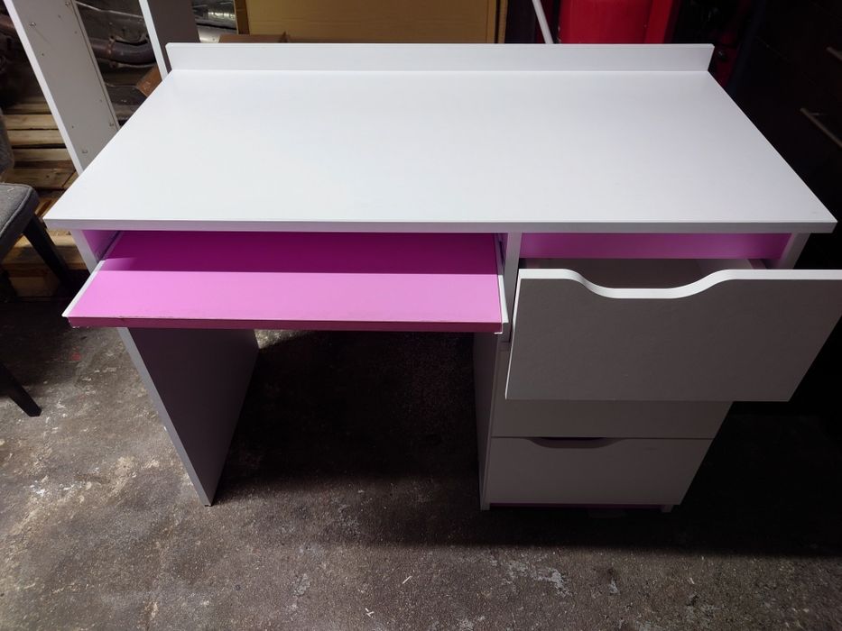 Biurko dziecięce różowe
