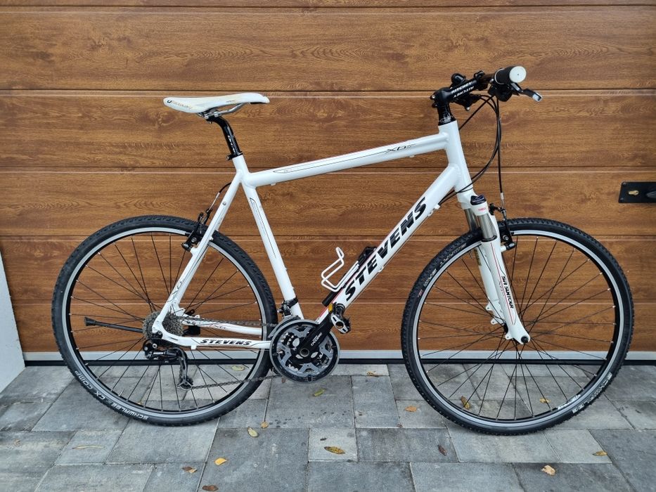 Rower trekkingowy crossowy Stevens X6 sx Shimano Deore aluminiowy