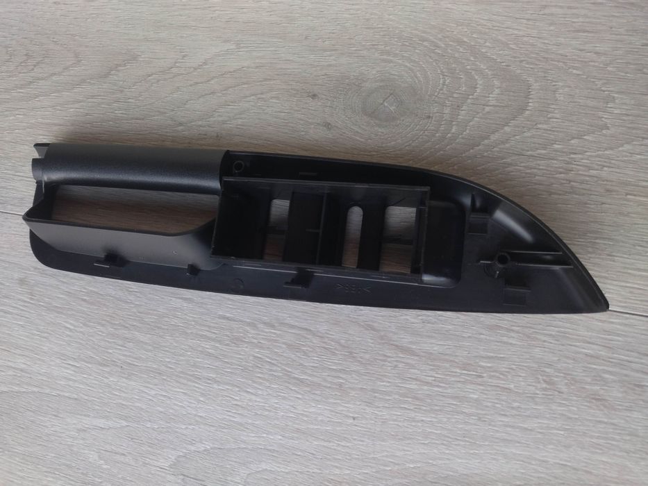 Ручка накладка двери дверей Skoda Octavia A5 Шкода Октавия А5