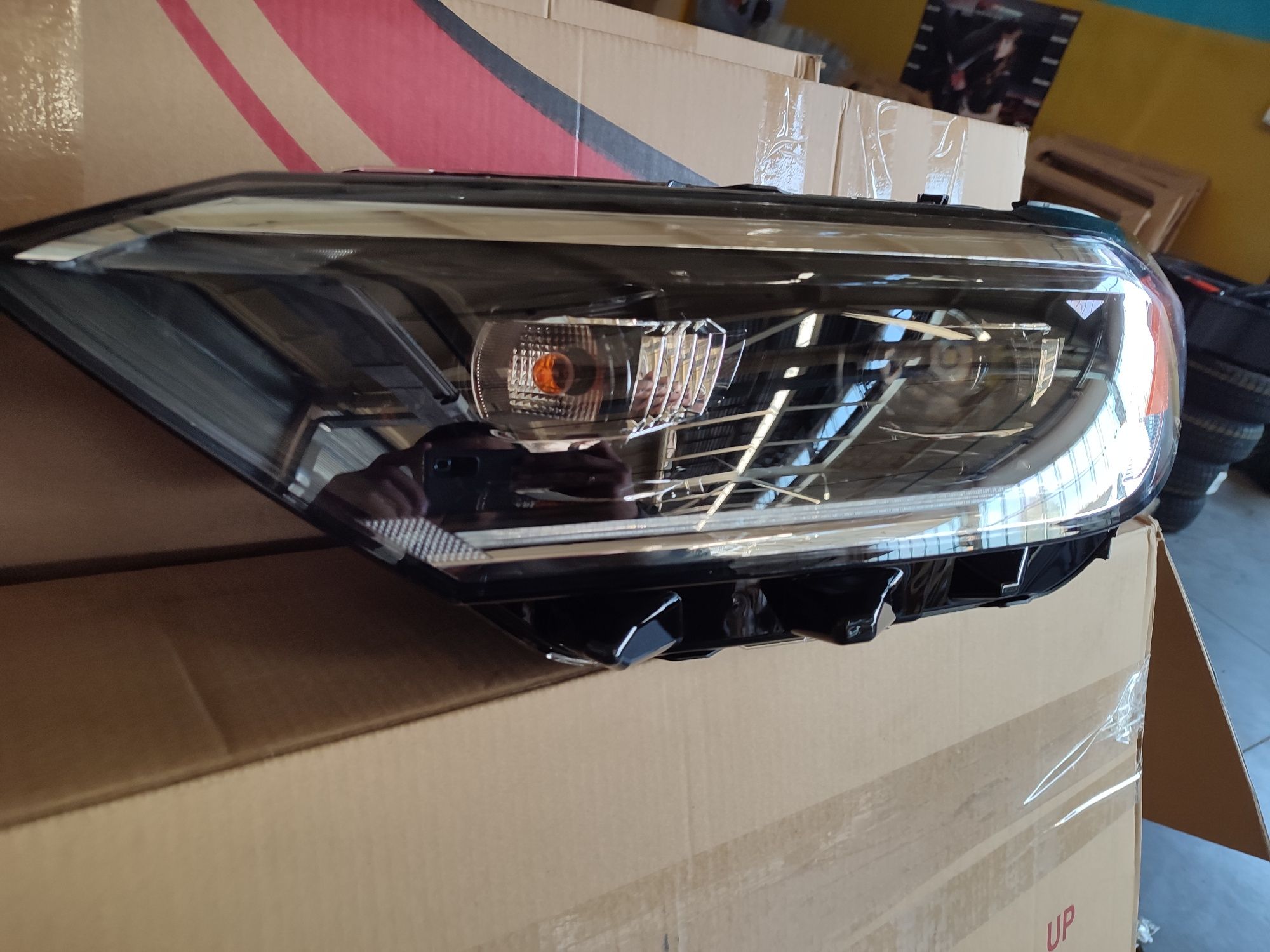 Фары Volkswagen Jetta 2019-21 Full Led