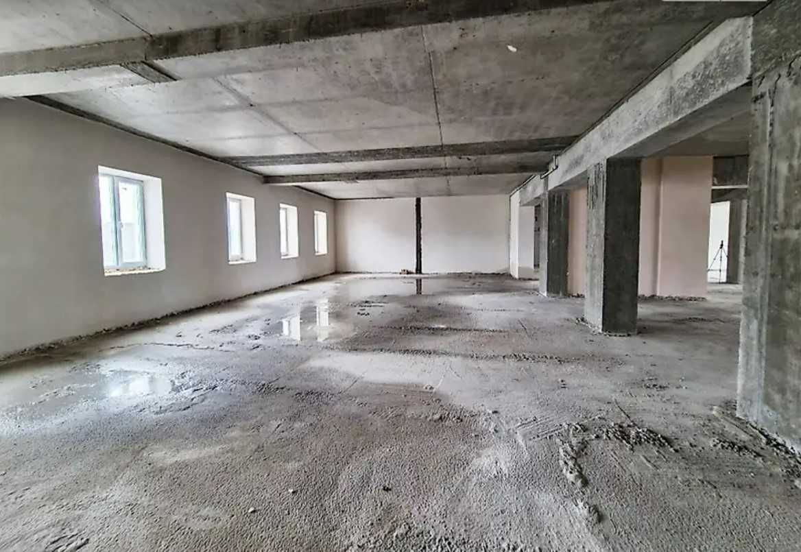 Здається комерційне приміщення на вул. Пілотська