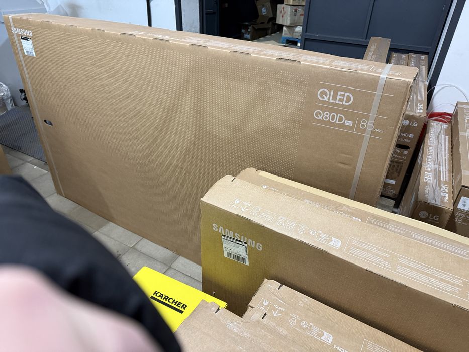 Телевізор Samsung QLED QE-85Q80D, 75Q80D, 65Q80D, 55Q80D