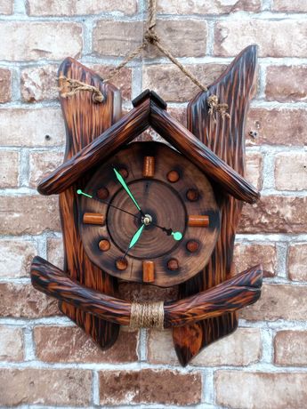 Часы настенные из дерева  ручная работа декор
