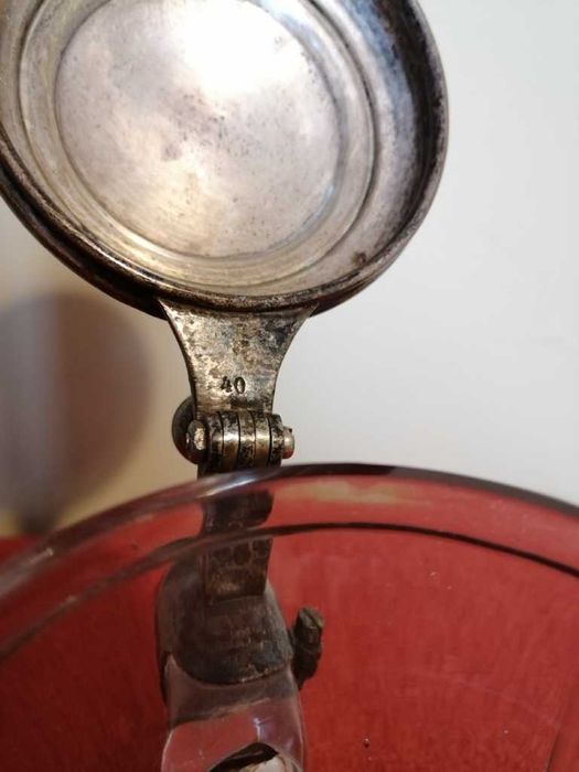 Kryształowy kufel z pokrywką