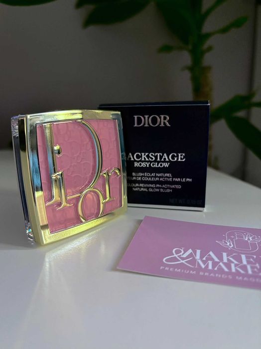 Dior Backstage Rosy Glow - świąteczna edycja  850 Starry Mauve