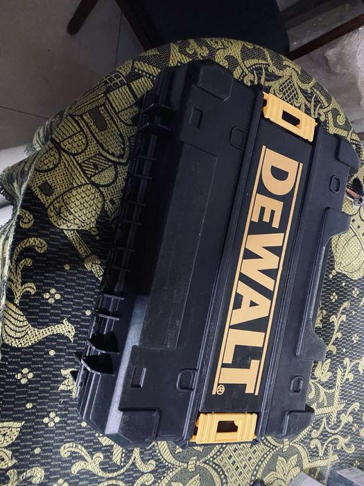 Болгарка акумуляторна нова