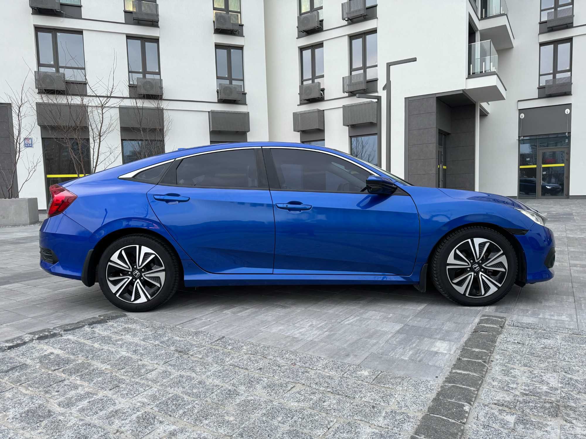 Honda Civic 2016 чудовий стан