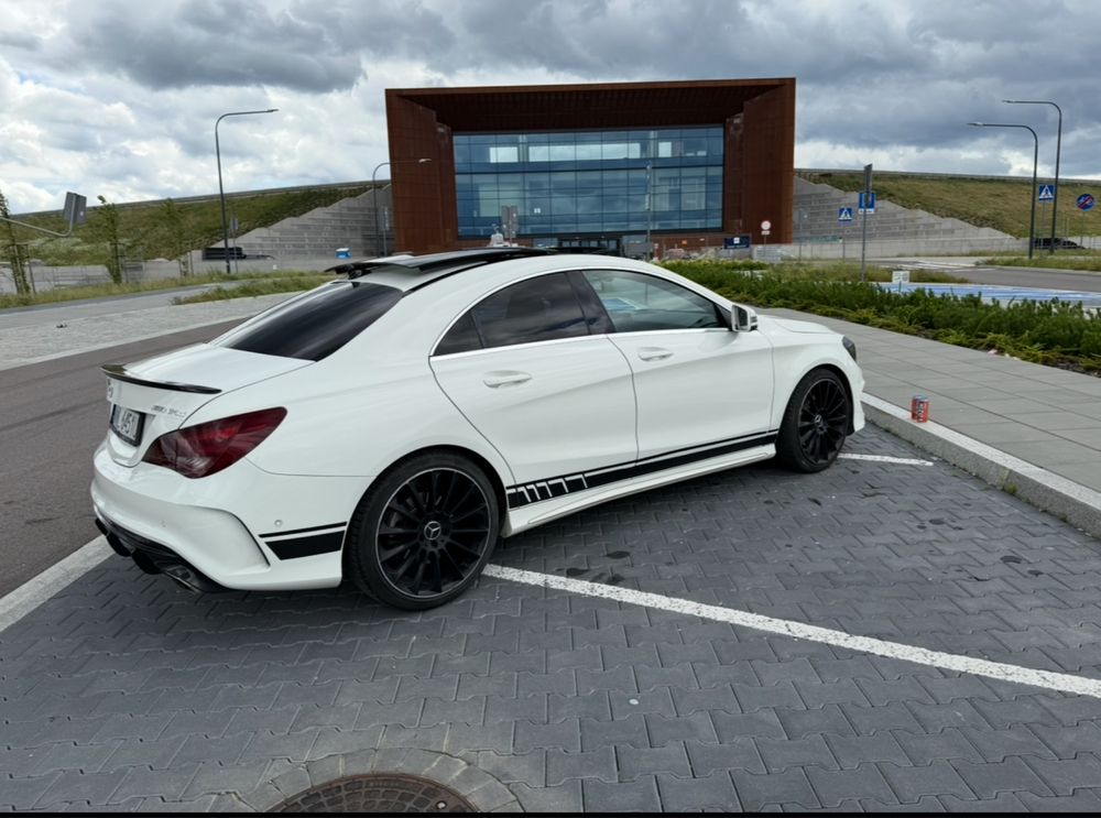 Mercedes-Benz CLA 250 AMG line Salon Polska bezwypadkowy