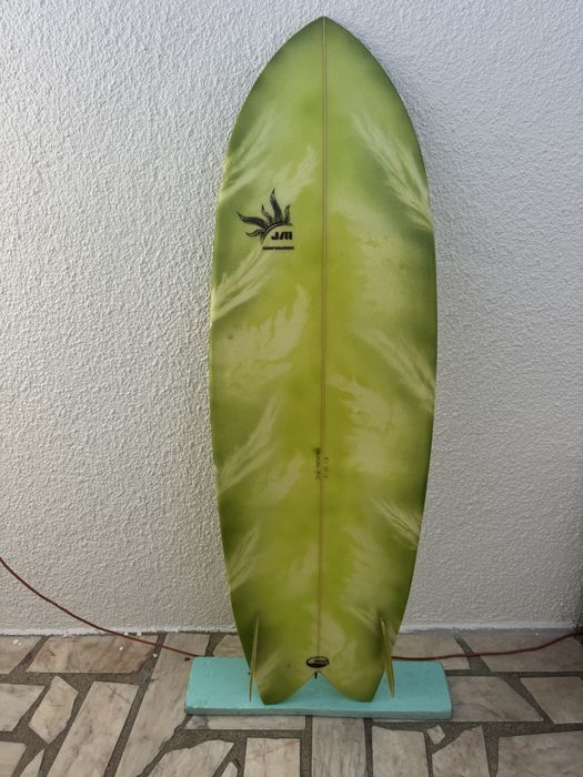 Prancha de surf em bom estado