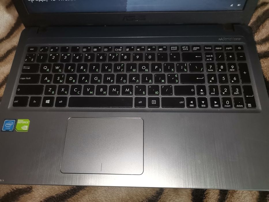 Продам ноутбук ASUS x540s