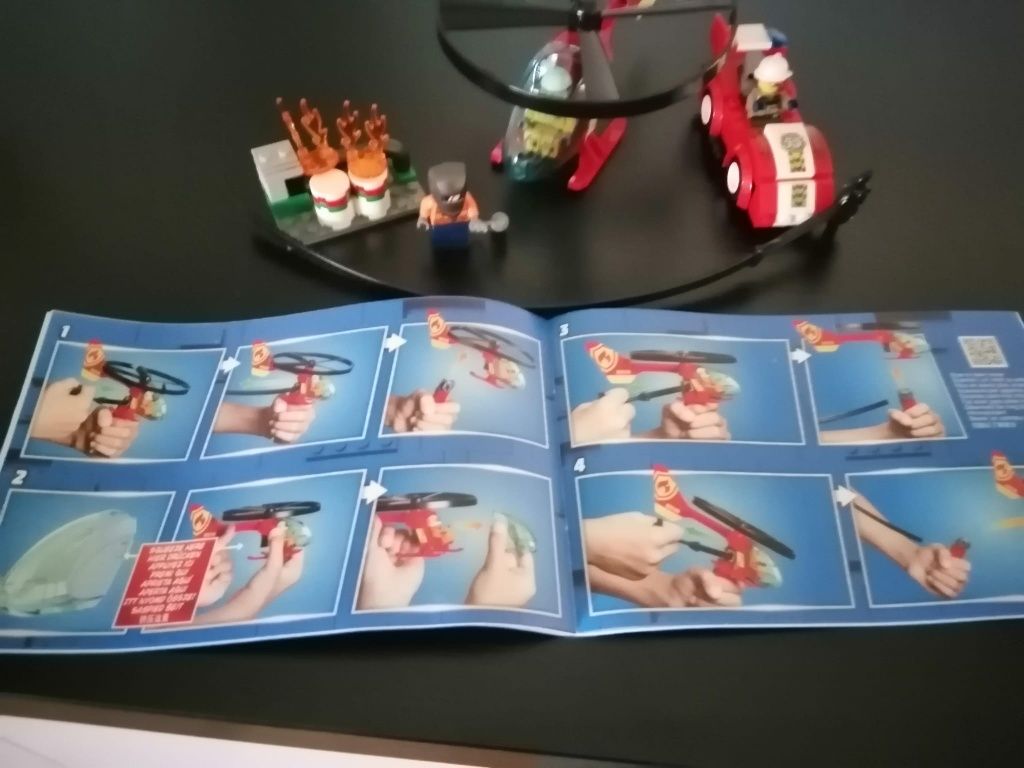 Helicóptero da lego