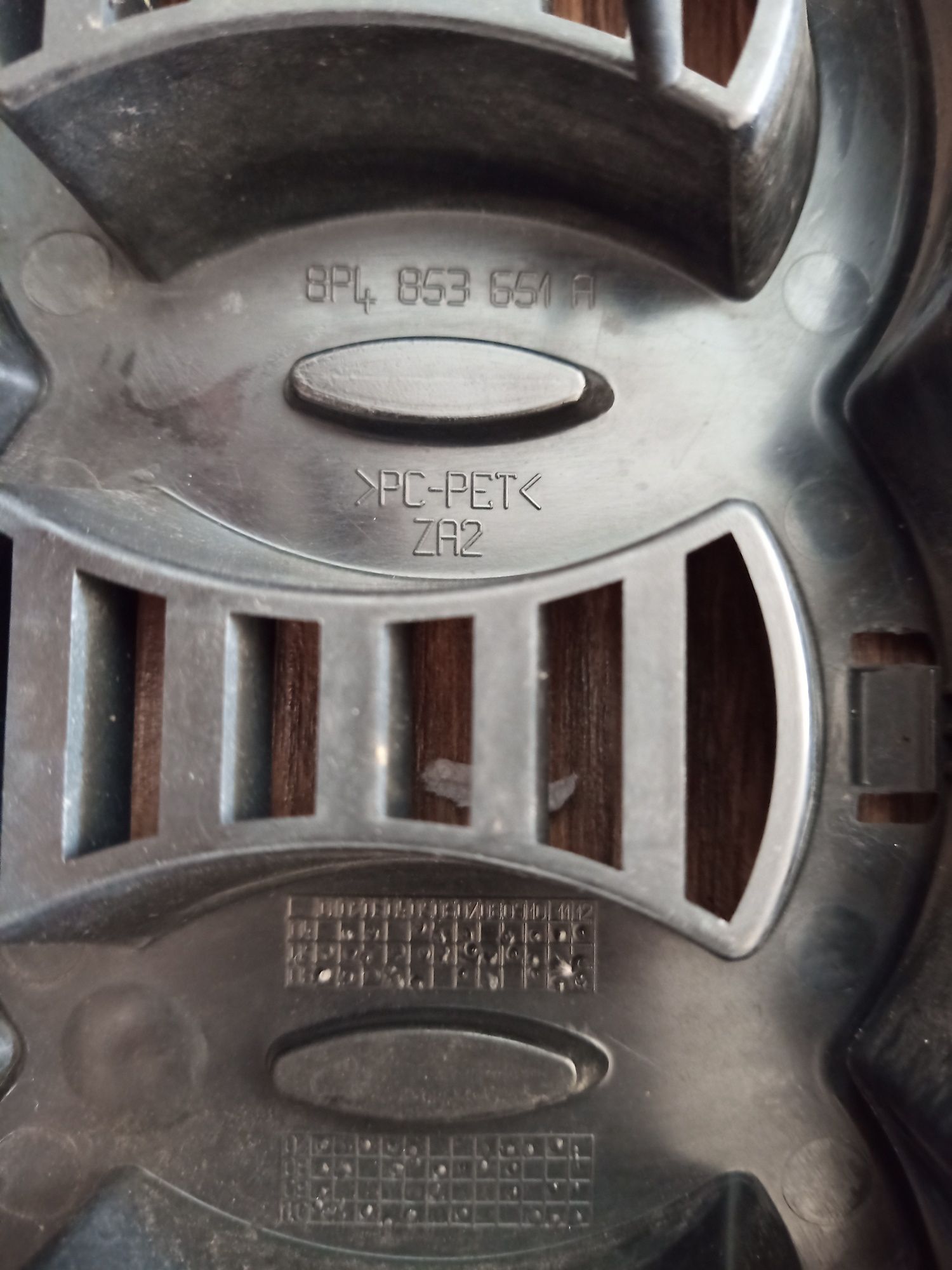 Grill Audi A3 8P 2007r.