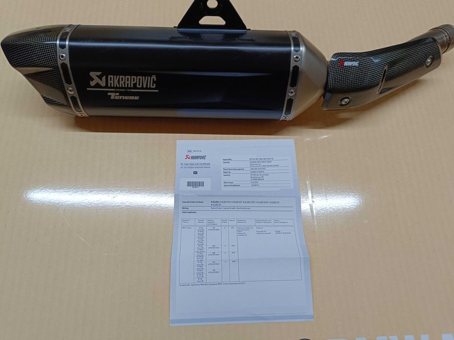 Ponteira Akrapovic Yamaha Tenere 700 Black Color