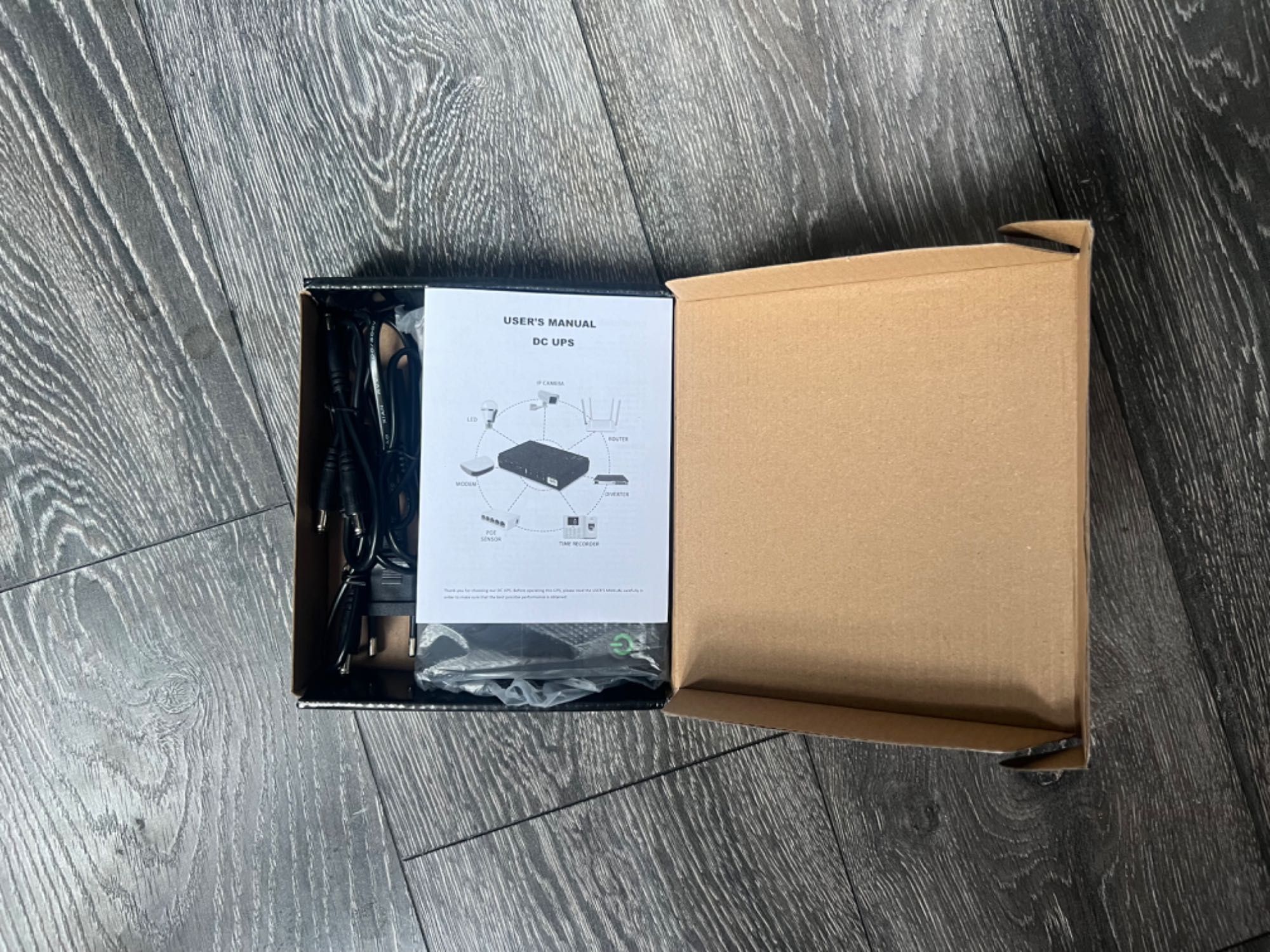Mini UPS Безперебійник для роутера ДБЖ 10400 mAh DC1018P